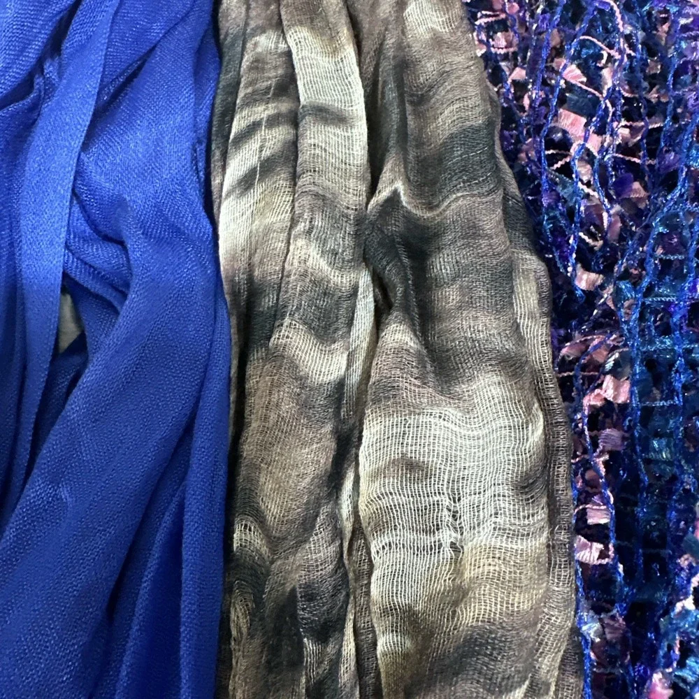 Lot of 7 Assorted Scarves w/ Tree Scarf Hanger Variety of Styles‎ & Fabrics